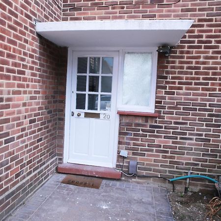 Harrow Luxury Flat With Free Parking. Daire Londra Dış mekan fotoğraf