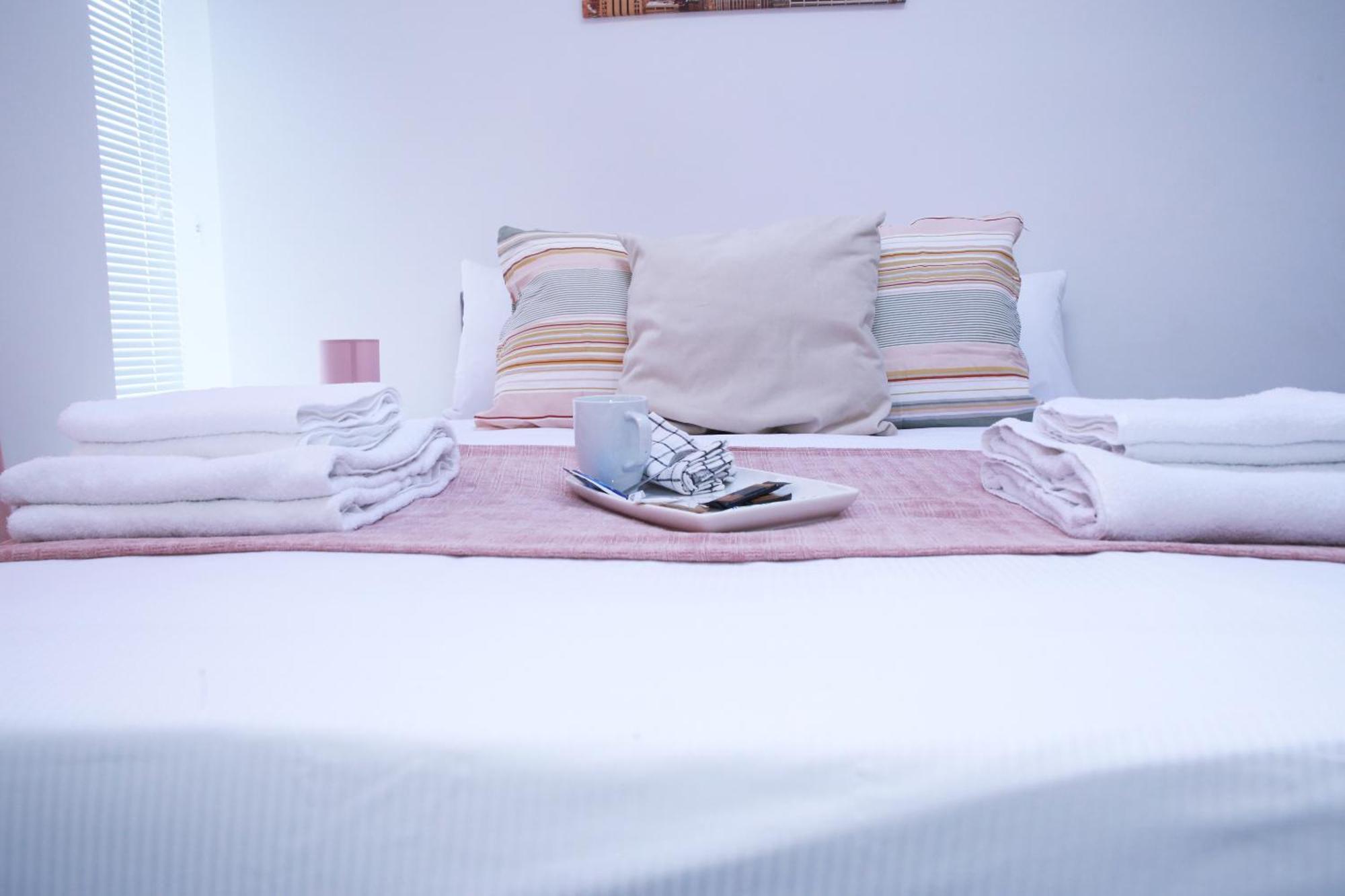 Harrow Luxury Flat With Free Parking. Daire Londra Dış mekan fotoğraf