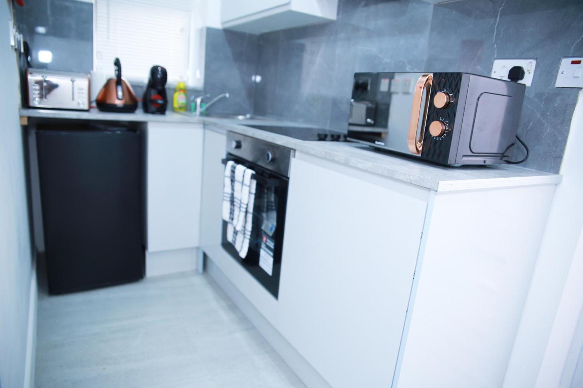 Harrow Luxury Flat With Free Parking. Daire Londra Dış mekan fotoğraf
